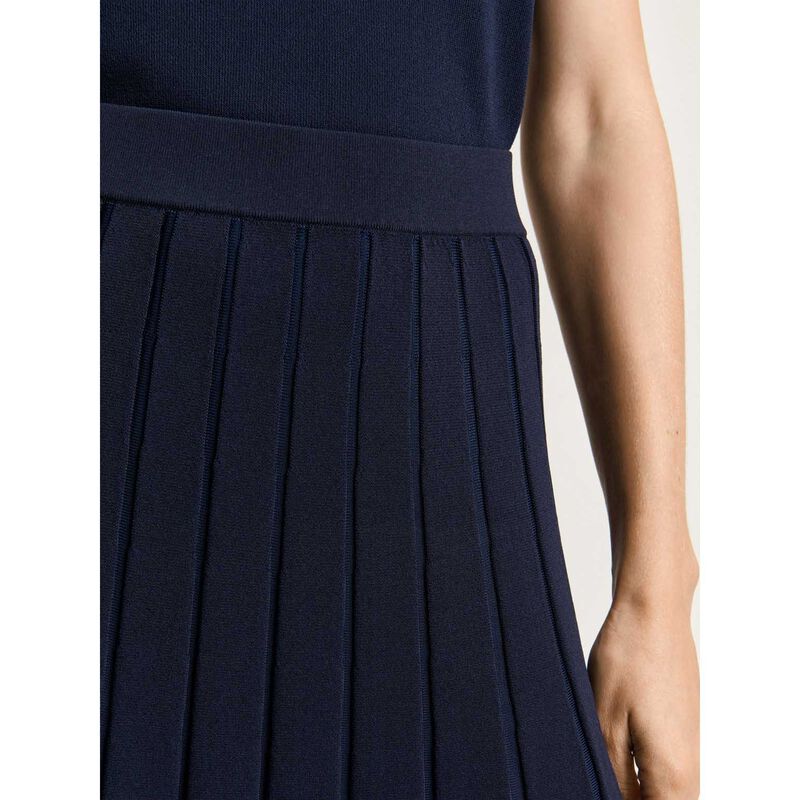 Veronika Maine Ink Matte & Shiny Pleat Knit Skirt image number 2